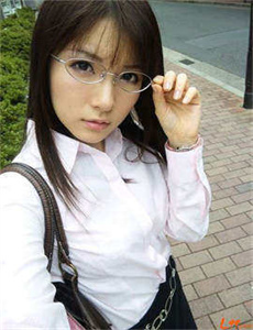 杨钰莹一级裸片